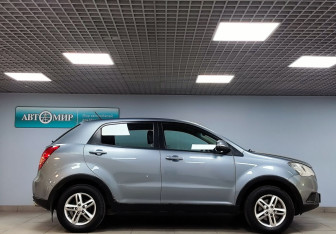 Подержанный автомобиль SsangYong Actyon 2011 года (4 фото)