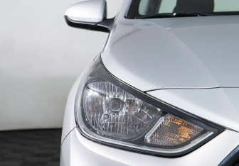 Подержанный автомобиль Hyundai Solaris Sedan 2017 года (7 фото)