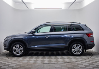 Подержанный автомобиль Skoda Kodiaq 2020 года (2 фото)