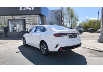 Новый Kia K3 Sedan 2025 (3 фото)