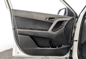 Подержанный автомобиль Hyundai Creta 2017 года (19 фото)