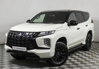 Подержанный автомобиль Mitsubishi Montero Sport 2022 года (1 фото)