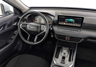 Подержанный автомобиль Haval Jolion 2022 года (28 фото)