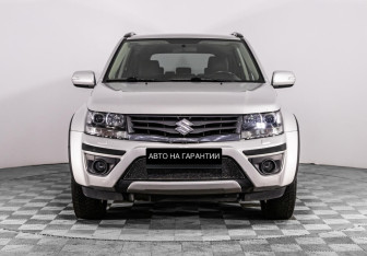 Подержанный автомобиль Suzuki Grand Vitara 2014 года (2 фото)