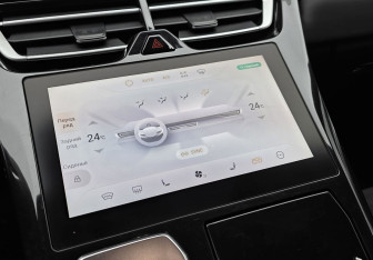 Подержанный автомобиль Wey 05 2023 года (14 фото)