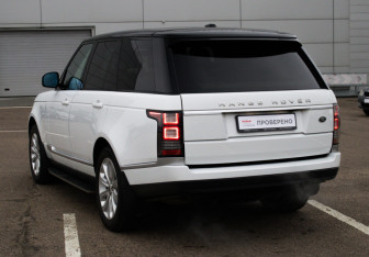 Подержанный автомобиль Land Rover Range Rover 2014 года (7 фото)