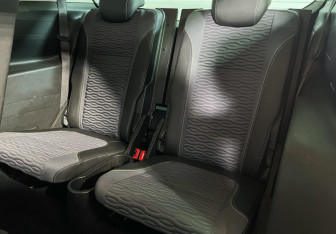 Подержанный автомобиль Opel Zafira Compactvan 2013 года (16 фото)