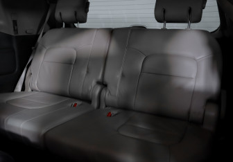 Подержанный автомобиль Toyota Land Cruiser Suv 2007 года (17 фото)