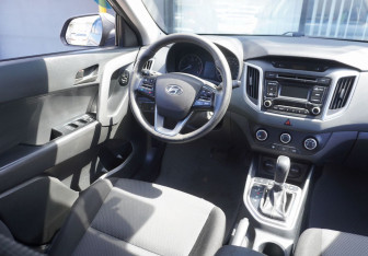 Подержанный автомобиль Hyundai Creta 2017 года (12 фото)