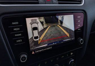 Подержанный автомобиль Skoda Octavia Liftback 2017 года (25 фото)