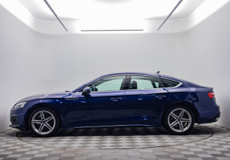 Подержанный автомобиль Audi A5 Liftback 2021 года (8 фото)