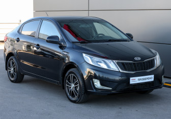 Подержанный автомобиль Kia Rio Sedan 2012 года (3 фото)