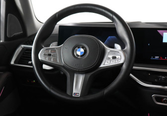 Новый BMW X5 2025 (15 фото)