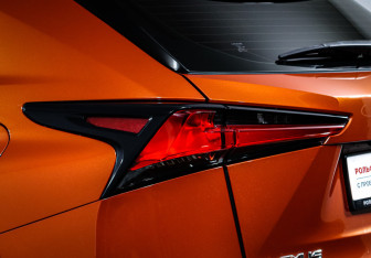 Подержанный автомобиль Lexus NX 2019 года (17 фото)