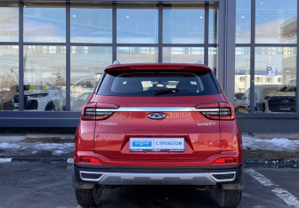 Подержанный автомобиль Chery Tiggo 4 2021 года (7 фото)