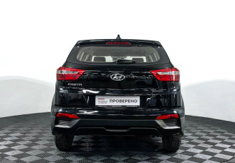 Подержанный автомобиль Hyundai Creta 2018 года (6 фото)