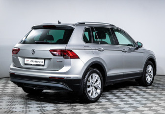 Подержанный автомобиль Volkswagen Tiguan 2018 года (5 фото)