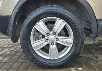 Подержанный автомобиль Nissan Qashqai 2009 года (13 фото)