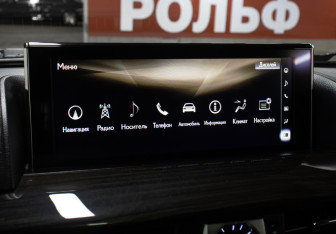 Подержанный автомобиль Lexus LX 2018 года (18 фото)