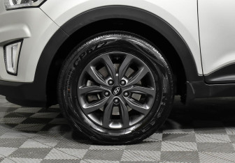 Подержанный автомобиль Hyundai Creta 2020 года (8 фото)