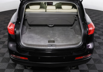 Подержанный автомобиль Infiniti EX 2012 года (10 фото)