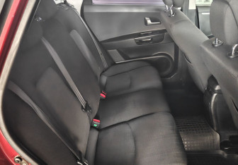 Подержанный автомобиль Kia Ceed Hatchback 2011 года (10 фото)