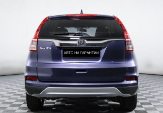 Подержанный автомобиль Honda CR-V 2018 года (4 фото)