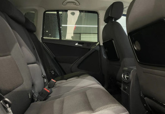 Подержанный автомобиль Volkswagen Tiguan 2014 года (12 фото)