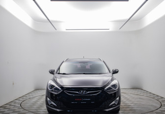 Подержанный автомобиль Hyundai i40 Wagon 2014 года (2 фото)