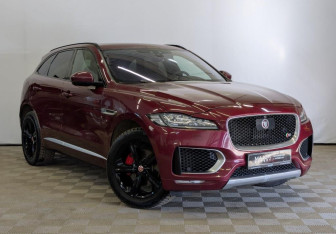 Подержанный автомобиль Jaguar F-Pace 2016 года (3 фото)