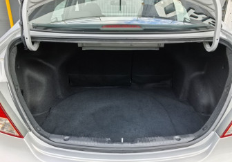 Подержанный автомобиль Hyundai Solaris Sedan 2012 года (9 фото)