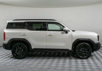 Подержанный автомобиль Haval H3 2024 года (4 фото)