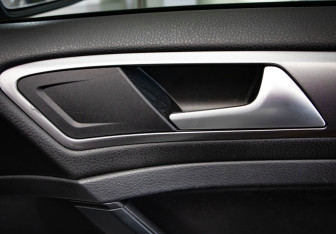 Подержанный автомобиль Volkswagen Golf Hatchback 2014 года (26 фото)