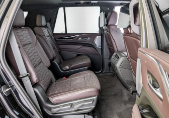 Новый Cadillac Escalade Suv 2023 (12 фото)