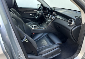Подержанный автомобиль Mercedes-Benz GLC Coupe 2018 года (13 фото)