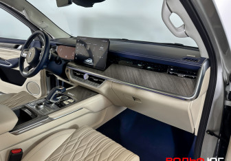 Подержанный автомобиль Tank 500 2023 года (9 фото)