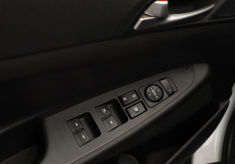 Подержанный автомобиль Hyundai Tucson 2018 года (23 фото)