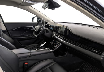 Подержанный автомобиль FAW Bestune B70 2023 года (13 фото)