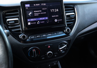 Подержанный автомобиль Hyundai Solaris Sedan 2020 года (11 фото)