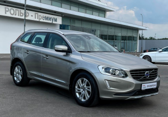 Подержанный автомобиль Volvo XC60 2014 года (3 фото)