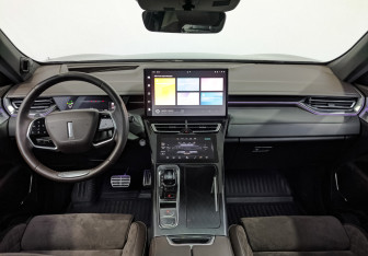 Подержанный автомобиль Wey 05 2023 года (14 фото)