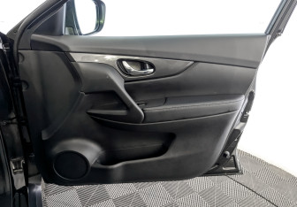 Подержанный автомобиль Nissan X-Trail 2020 года (24 фото)