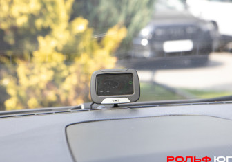 Подержанный автомобиль Ford Galaxy 2012 года (20 фото)