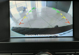 Подержанный автомобиль Nissan Pathfinder 2013 года (15 фото)