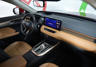 Подержанный автомобиль Haval Jolion 2021 года (9 фото)