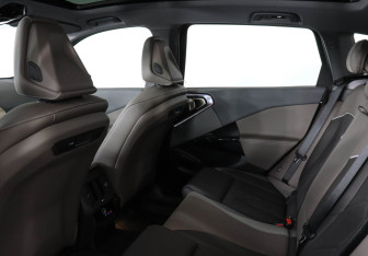 Новый BMW X3 2025 (14 фото)