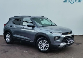 Подержанный автомобиль Chevrolet TrailBlazer 2021 года (3 фото)