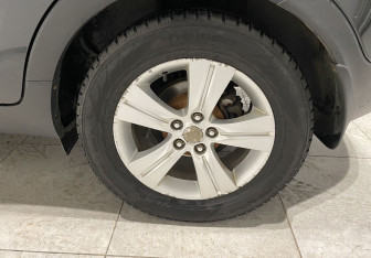 Подержанный автомобиль Kia Sportage 2010 года (12 фото)