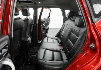 Подержанный автомобиль Changan CS35 2014 года (14 фото)