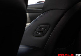 Подержанный автомобиль Hyundai Santa Fe 2021 года (21 фото)